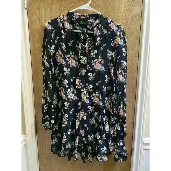 ZARA BLACK FLORAL SEMI SHEER CHIFFON TUNIC RUFFLE LAYERS DRESS MOCK NECK SIZE XS - Picture 4 of 14